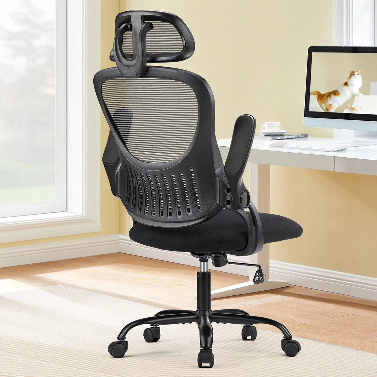 Ergonomic Mesh Office Chair with Adjustable Headrest and Lumbar Support
